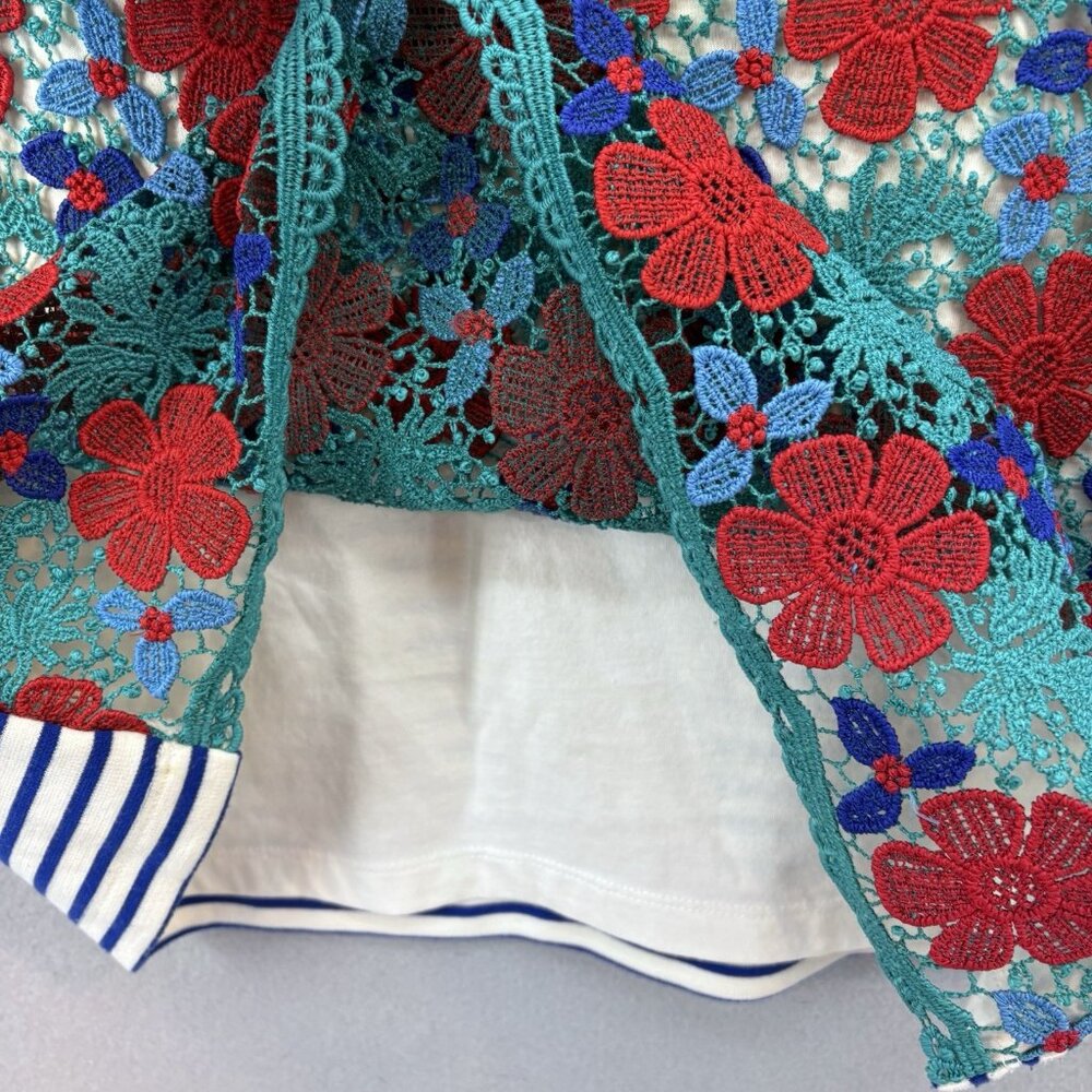 Draper James Striped Top Short Sleeve Embroidered Floral Size Small Boho, Casual - Picture 6 of 9